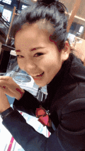 看妹纸慢慢消失的笑容