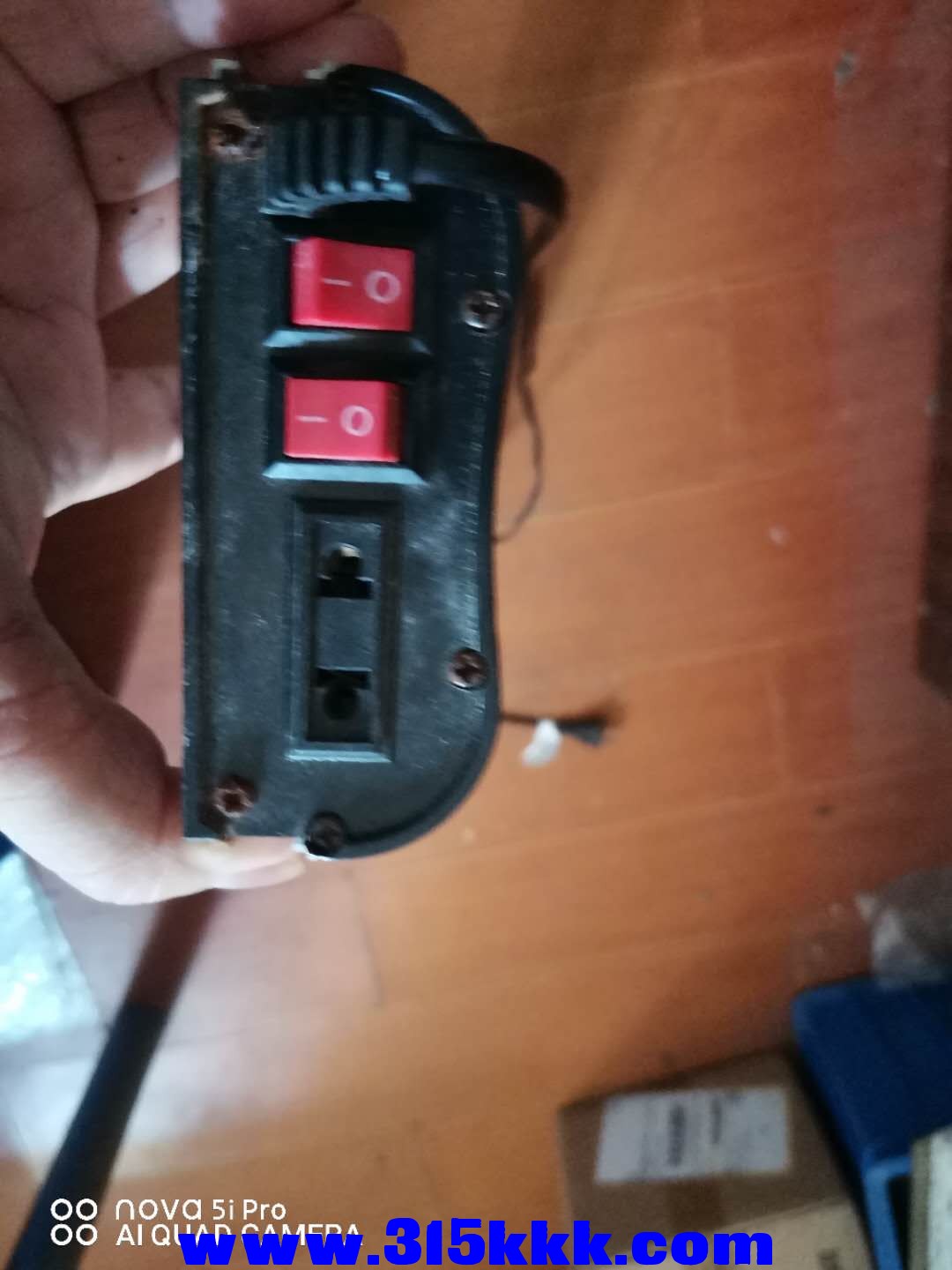 微信图片_2020101111462731.jpg