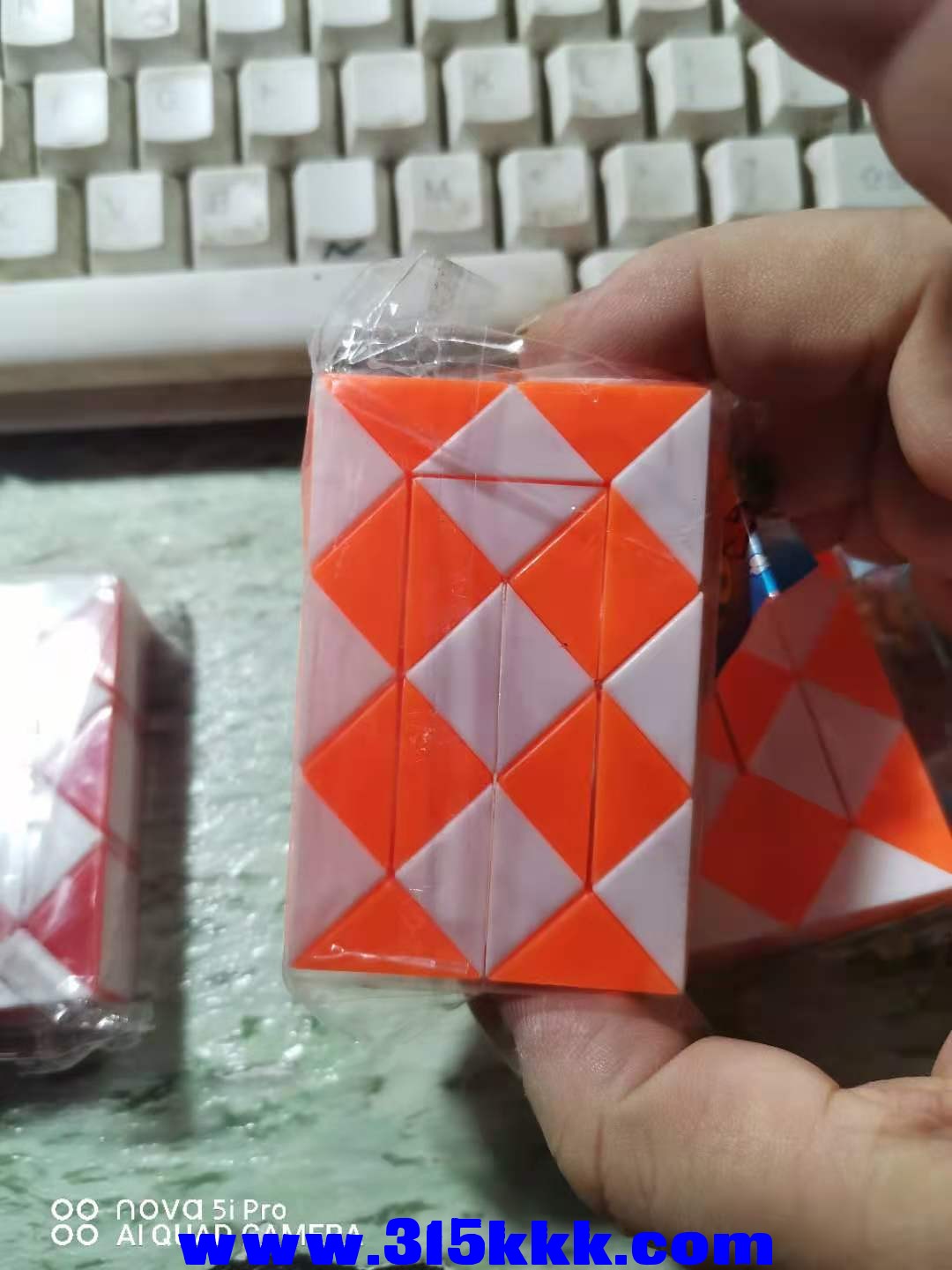 微信图片_2020112122401619.jpg