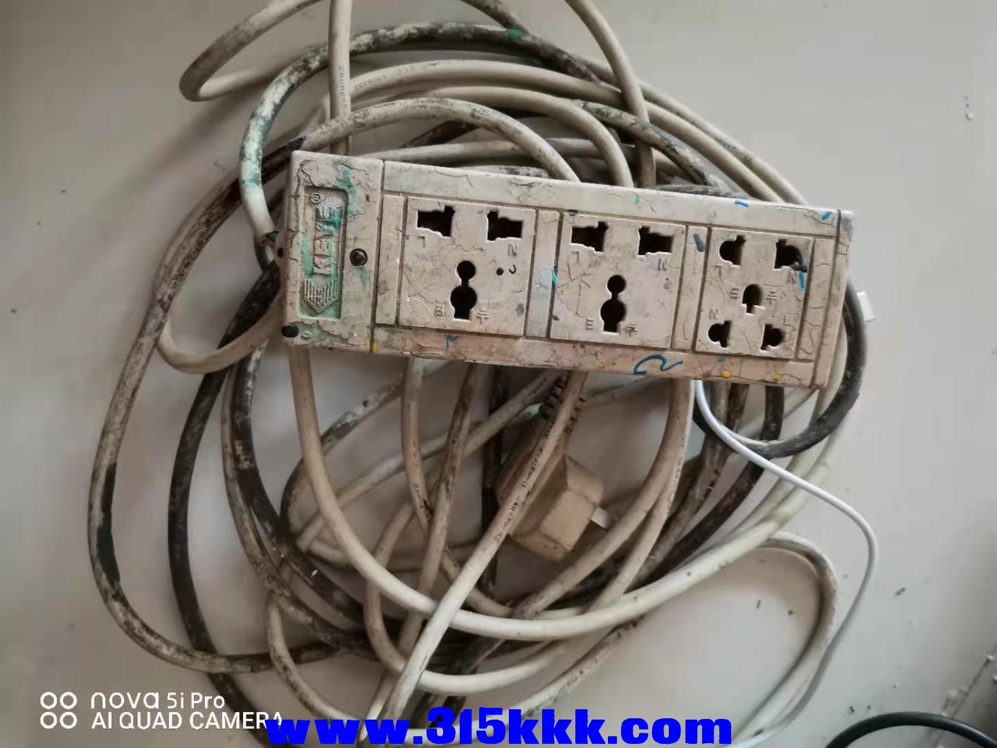 微信图片_202012070740411.jpg