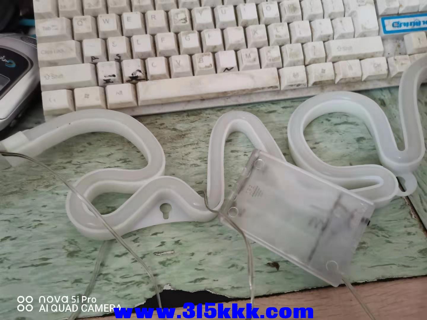 微信图片_2020120909315310.jpg
