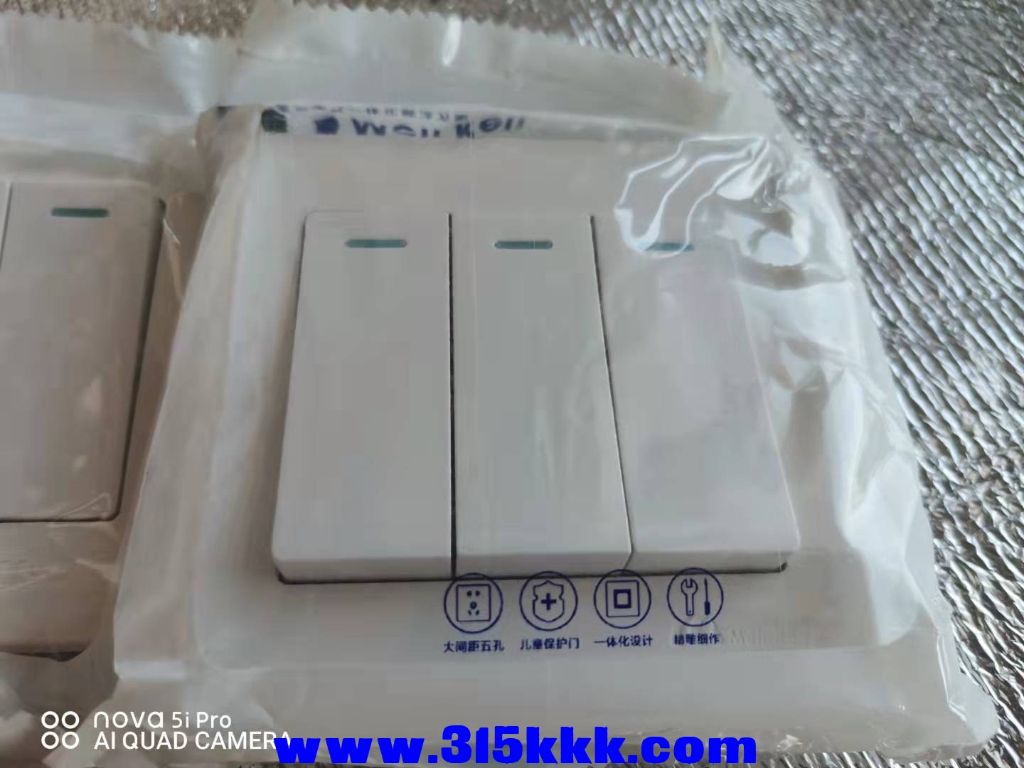 微信图片_2021100610485917.jpg