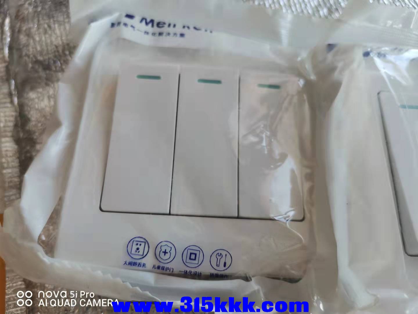 微信图片_2021100610485918.jpg