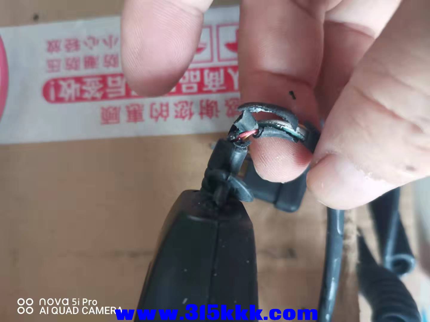 微信图片_2021101009595216.jpg