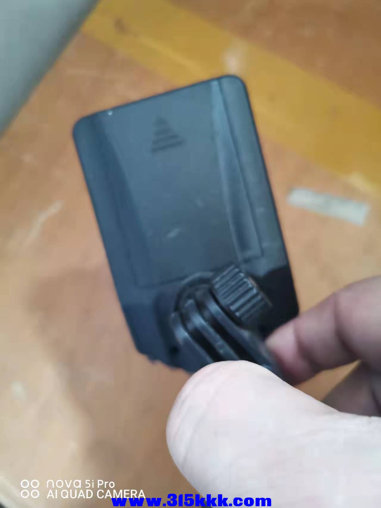 微信图片_2021110211174616.jpg