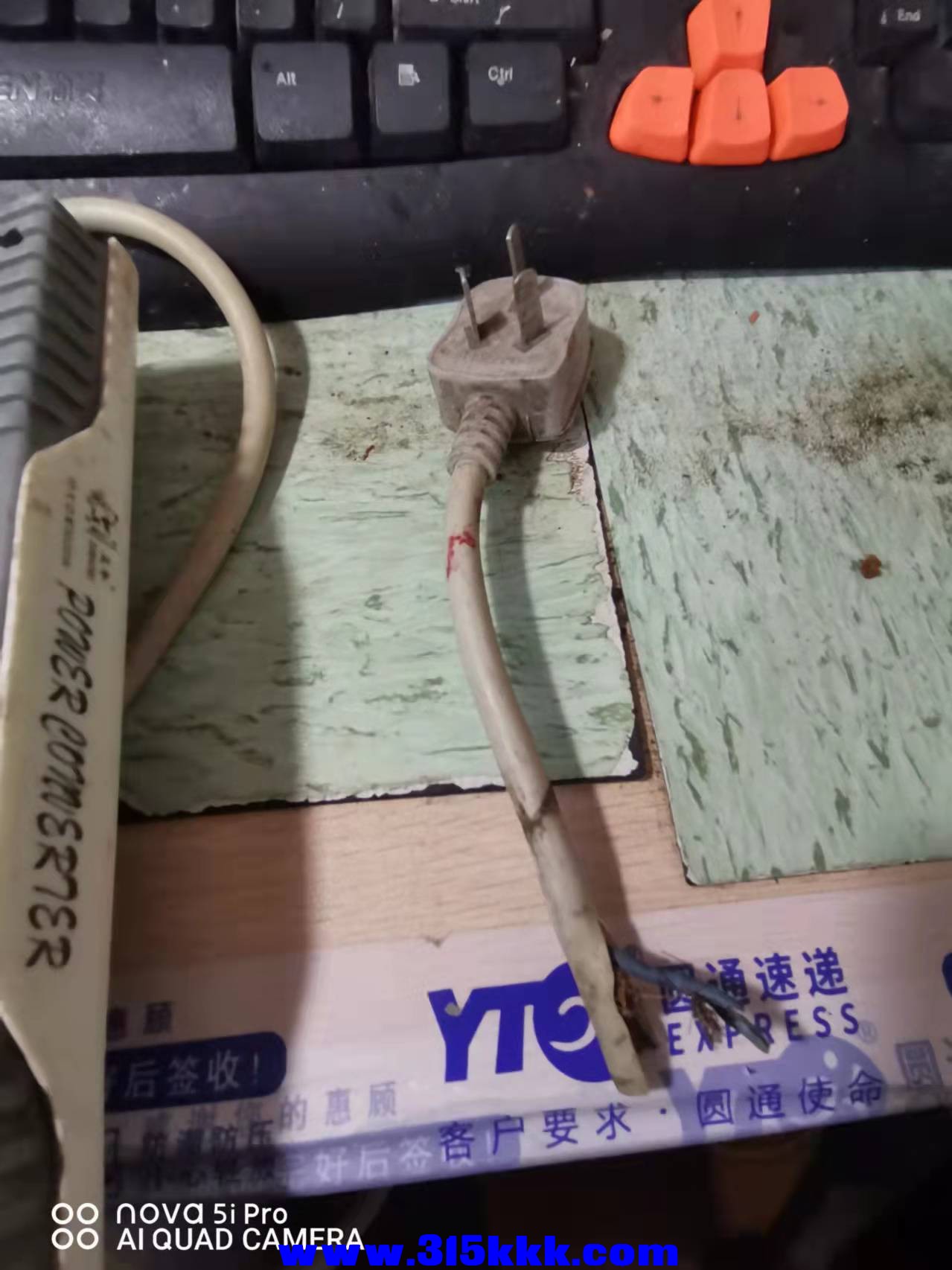 微信图片_2021112708571925.jpg