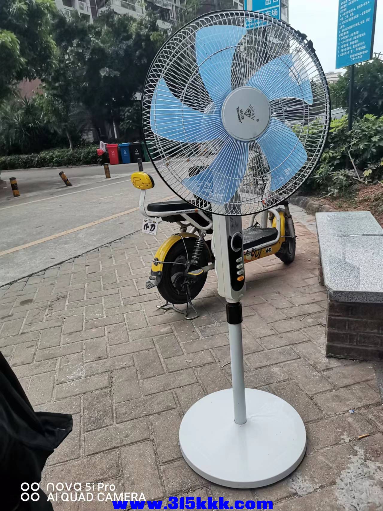 微信图片_2022050110031612.jpg