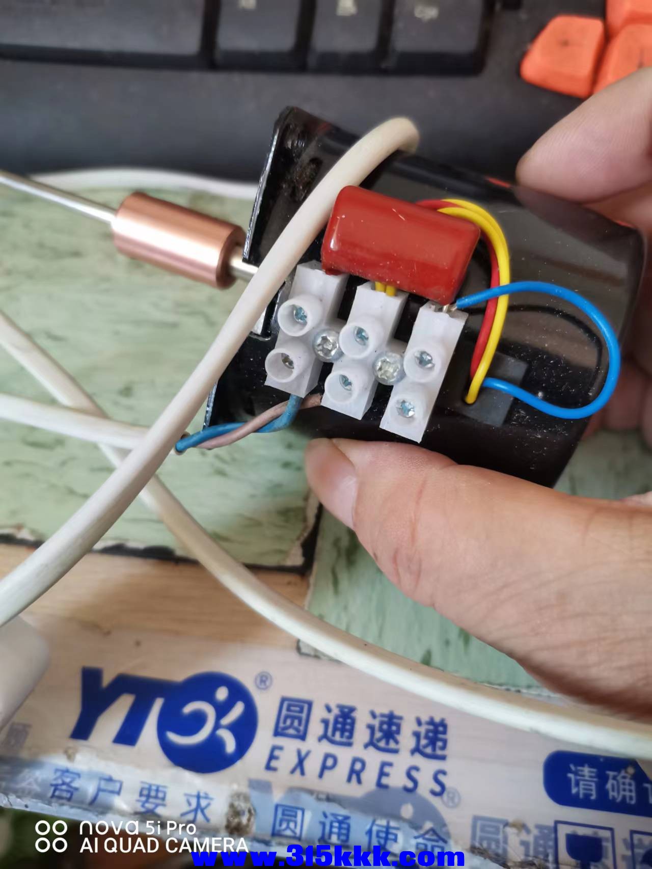 微信图片_2022050310293412.jpg