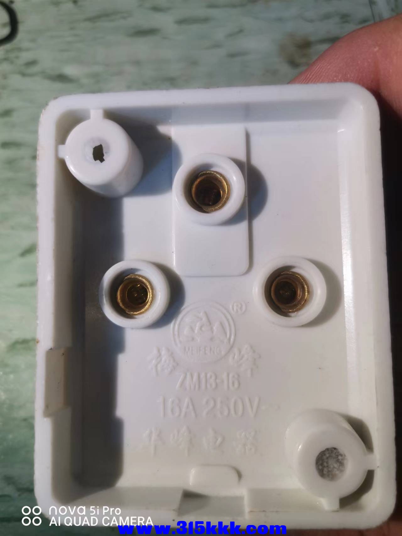 微信图片_2022090209265017.jpg