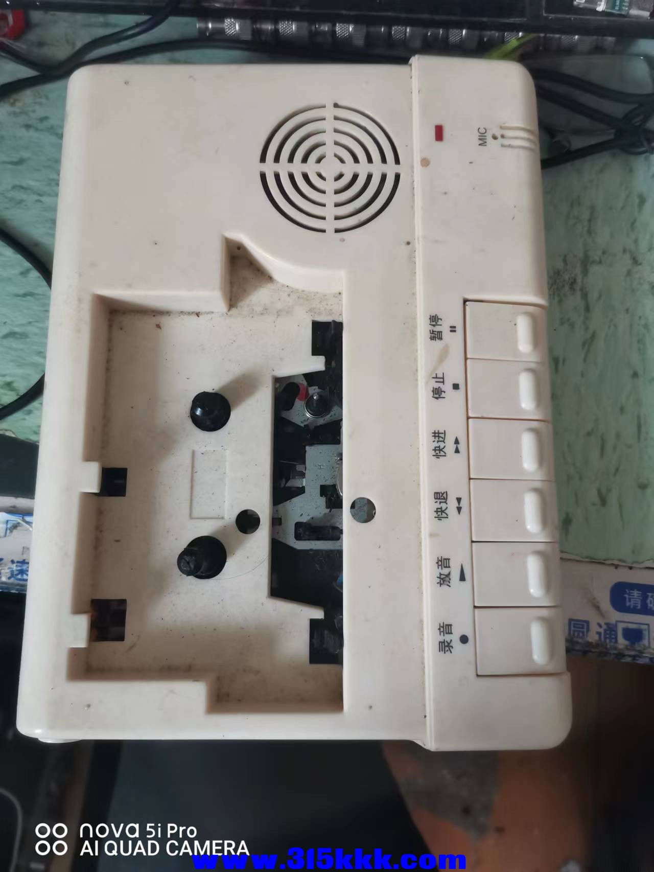 微信图片_2022110310424819.jpg
