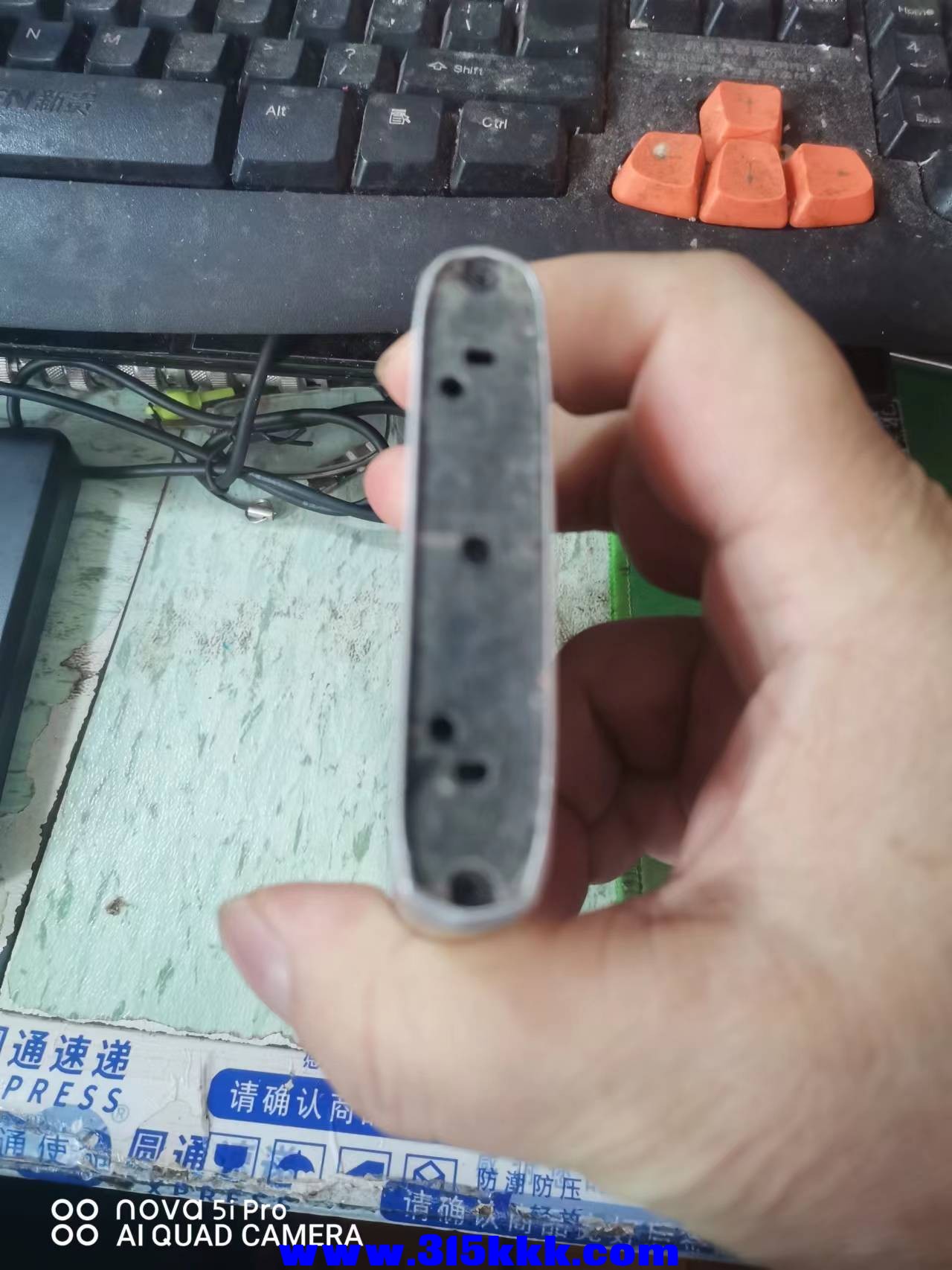 微信图片_2022110909400223.jpg