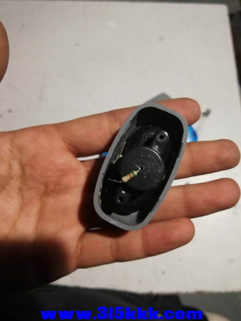 论坛 手电灯8.jpg