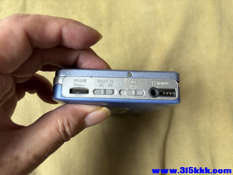 SONY WM-EX622磁带随身听 05_调整大小.JPG
