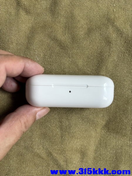 华为蓝牙耳机 03_调整大小.JPG