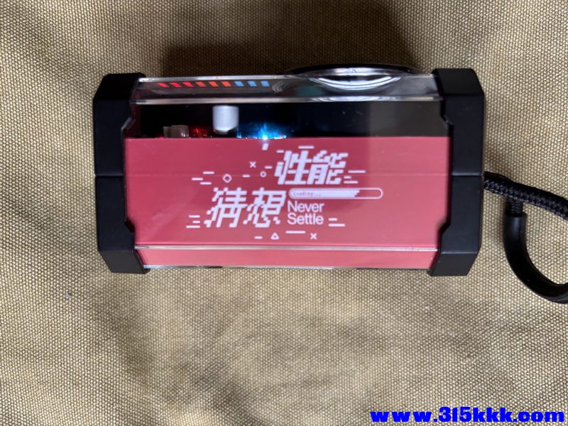 蓝牙音箱 02_调整大小.JPG