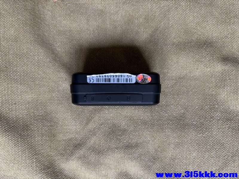 欧创Q1pro定位器 04_调整大小.JPG