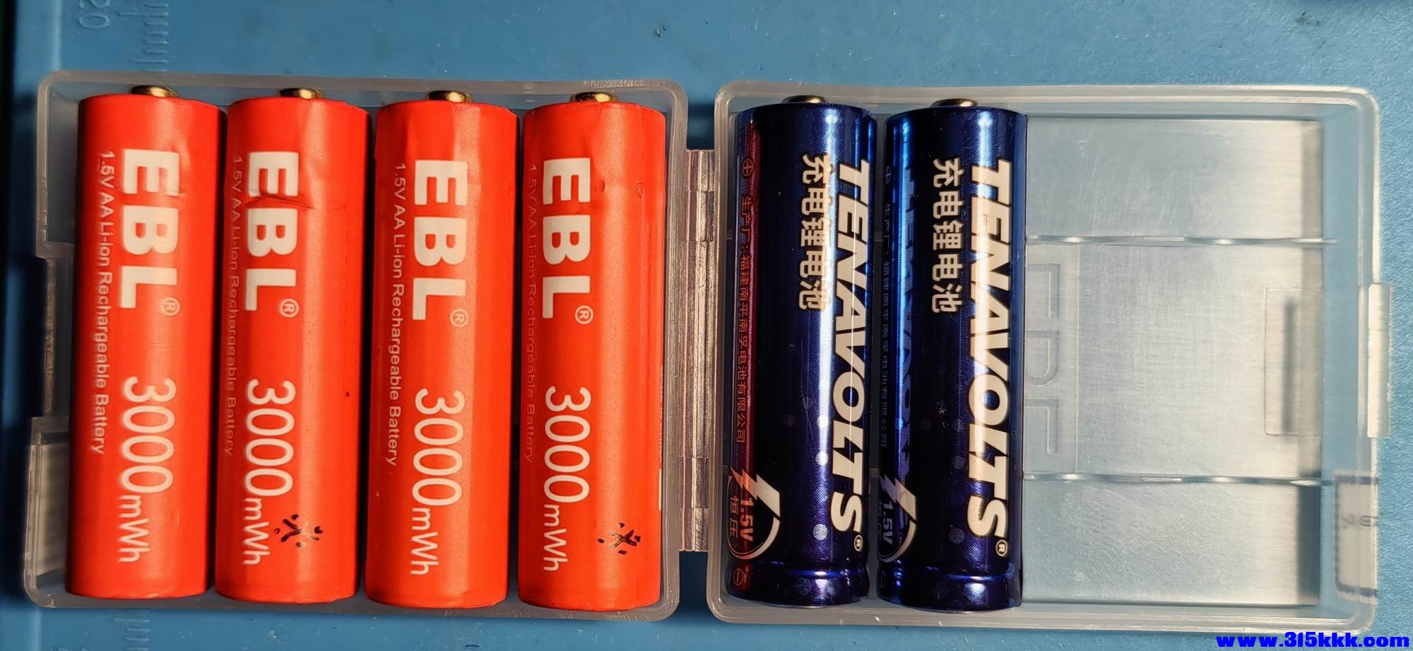1.5伏南孚和EBL锂电.jpg