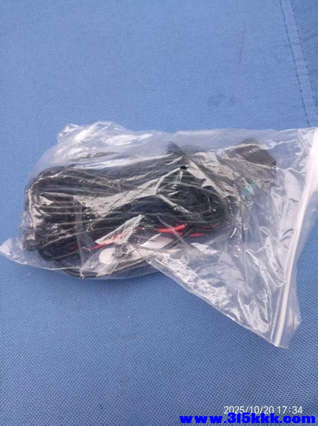微信图片_20251023083233_1892_225.jpg